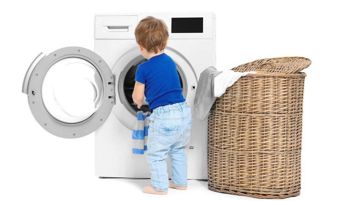 Hoe was je stoelgang en andere vlekken uit babykleding? gezondheid.be