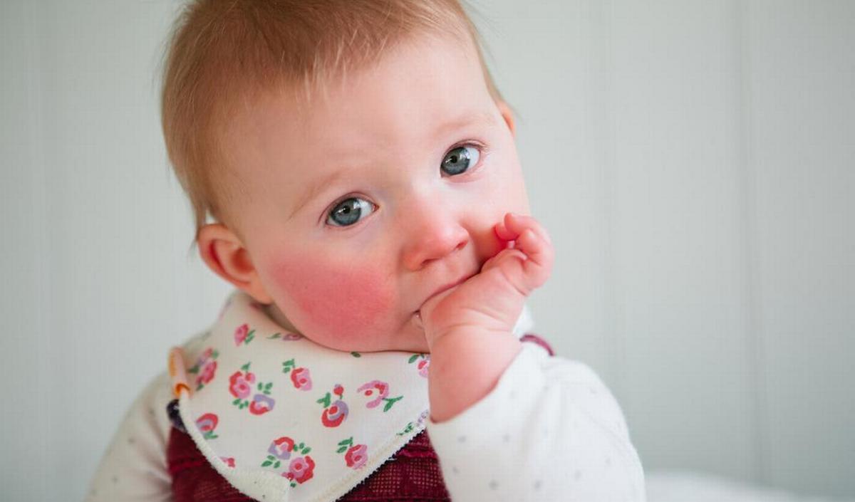 Wanneer krijgt een baby de eerste tandjes? gezondheid.be