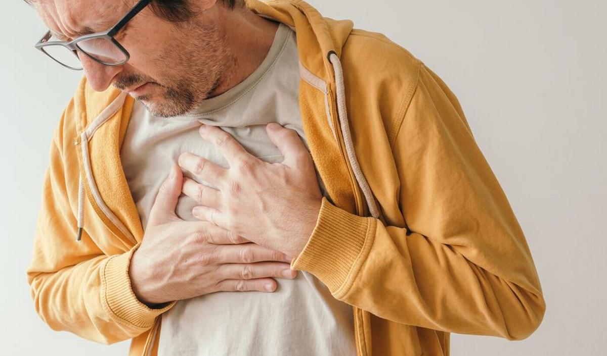 Pijn op de borst: syndroom van Tietze of costochondritis? | gezondheid.be